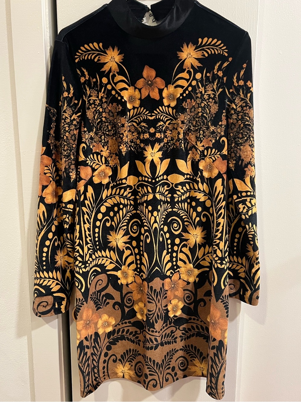 Anthropologie Velvet Mini Dress - Picture 2 of 7